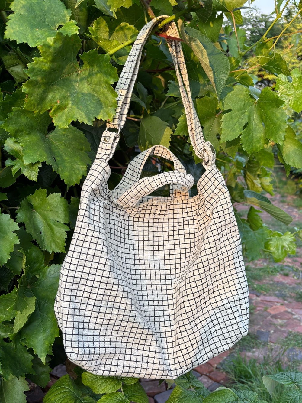 BAGGU White and Black 100% Cotton Duck Bag